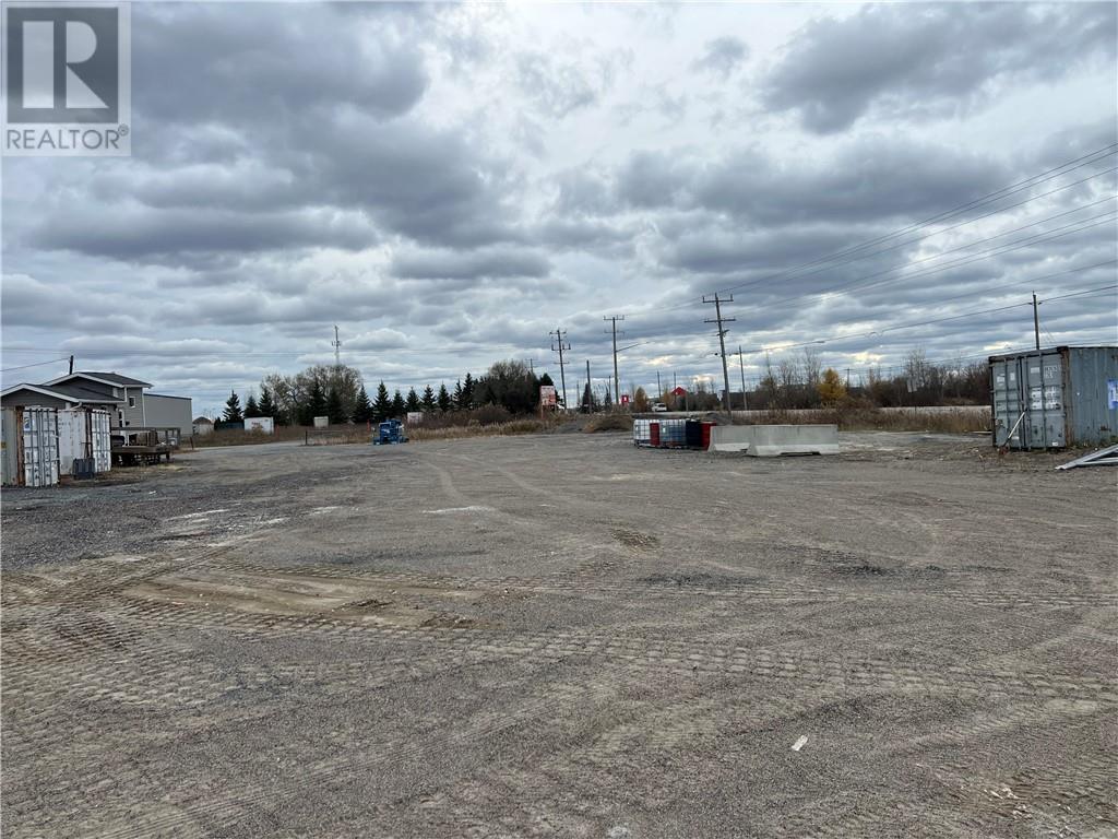 3656 Ford Drive, Chelmsford, Ontario