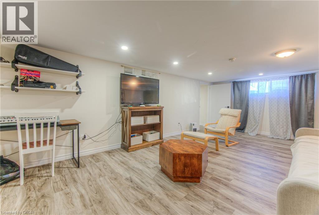 495 Melvin Avenue, Hamilton, Ontario  L8H 2L9 - Photo 37 - 40784626