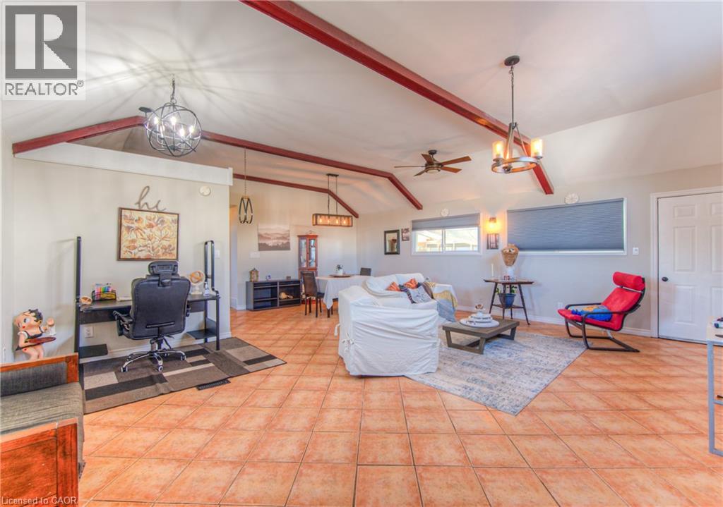 495 Melvin Avenue, Hamilton, Ontario  L8H 2L9 - Photo 8 - 40784626