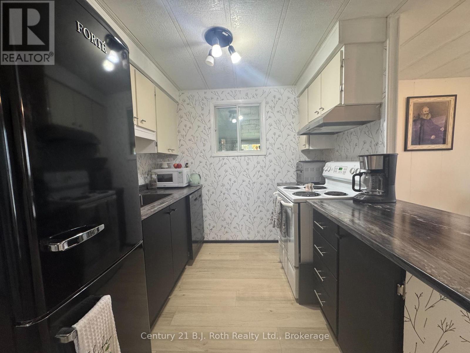 14 Muir Drive, Oro-Medonte, Ontario  L3V 0P9 - Photo 18 - S12502210