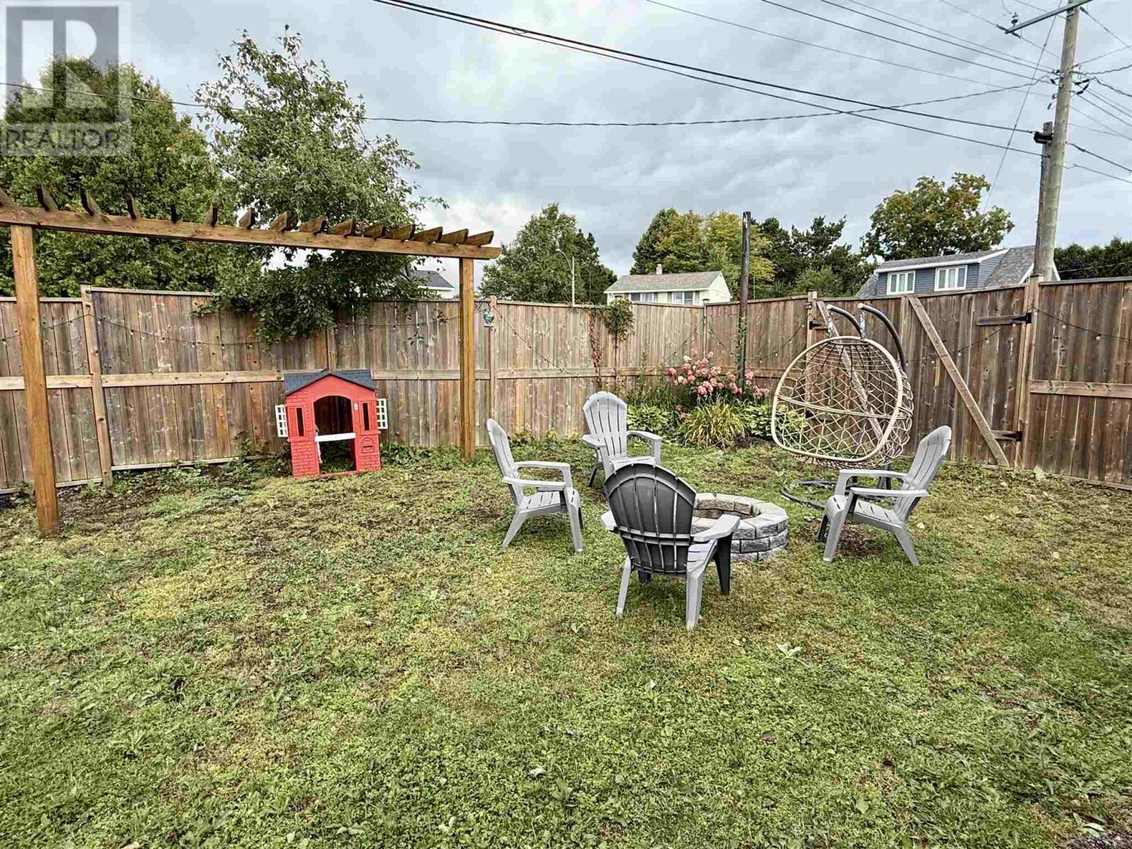 26 Hart Rd, Elliot Lake, Ontario  P5A 1R1 - Photo 10 - SM253082