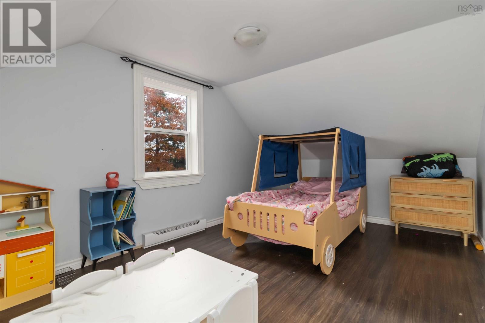 379 Bissett Road, Cole Harbour, Nova Scotia  B2V 2T2 - Photo 18 - 202527098