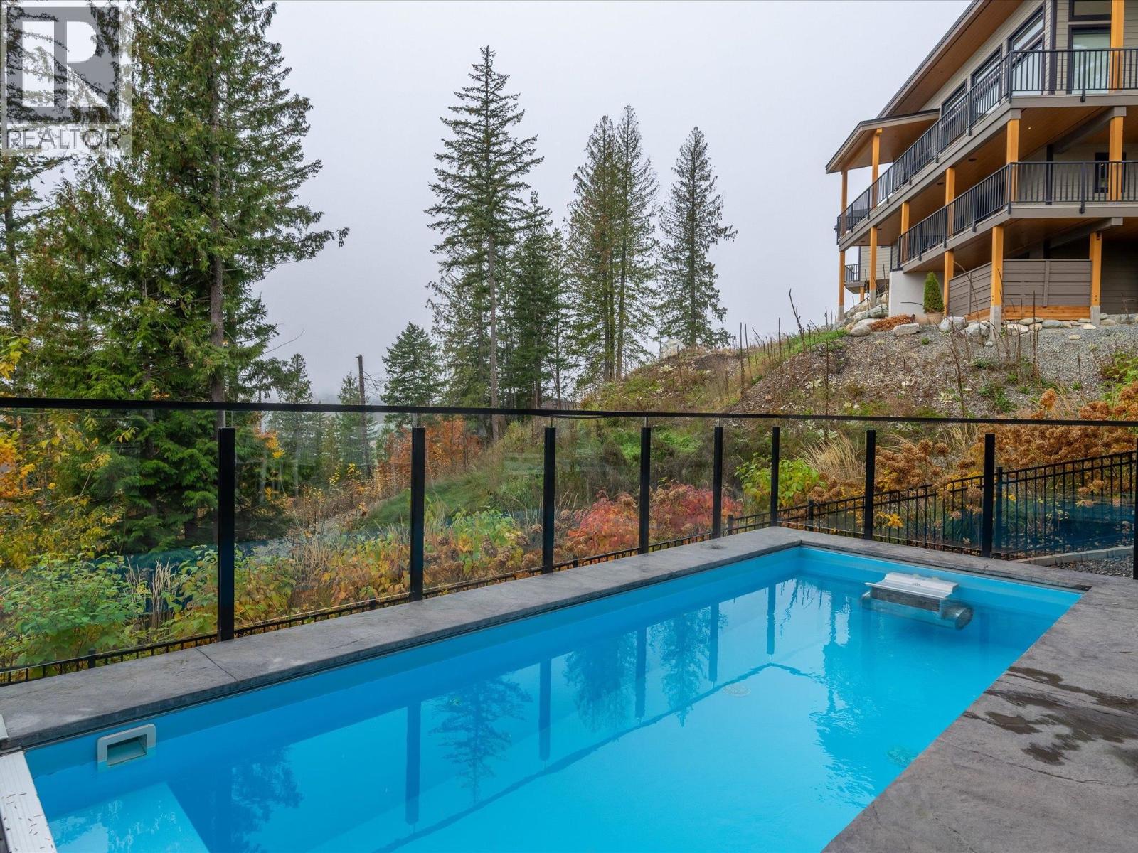 7667 Cerulean Drive, Pemberton, British Columbia  V0N 2L3 - Photo 14 - R3063766