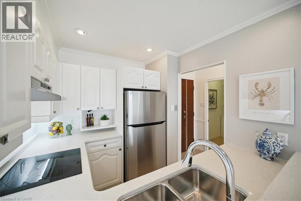 2511 Lakeshore Road Unit# 314, Oakville, Ontario  L6L 6L9 - Photo 13 - 40781574