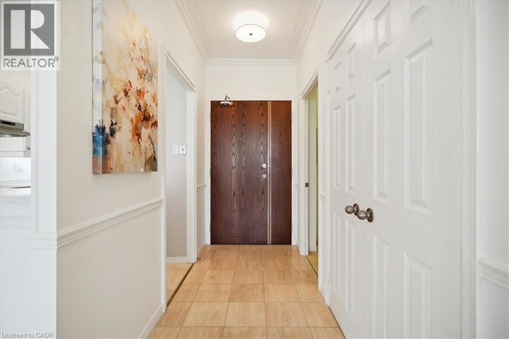 2511 Lakeshore Road Unit# 314, Oakville, Ontario  L6L 6L9 - Photo 7 - 40781574