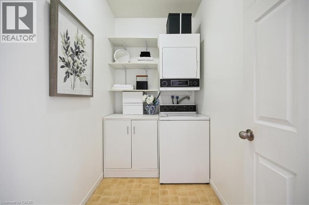 2511 Lakeshore Road Unit# 314, Oakville, Ontario  L6L 6L9 - Photo 8 - 40781574