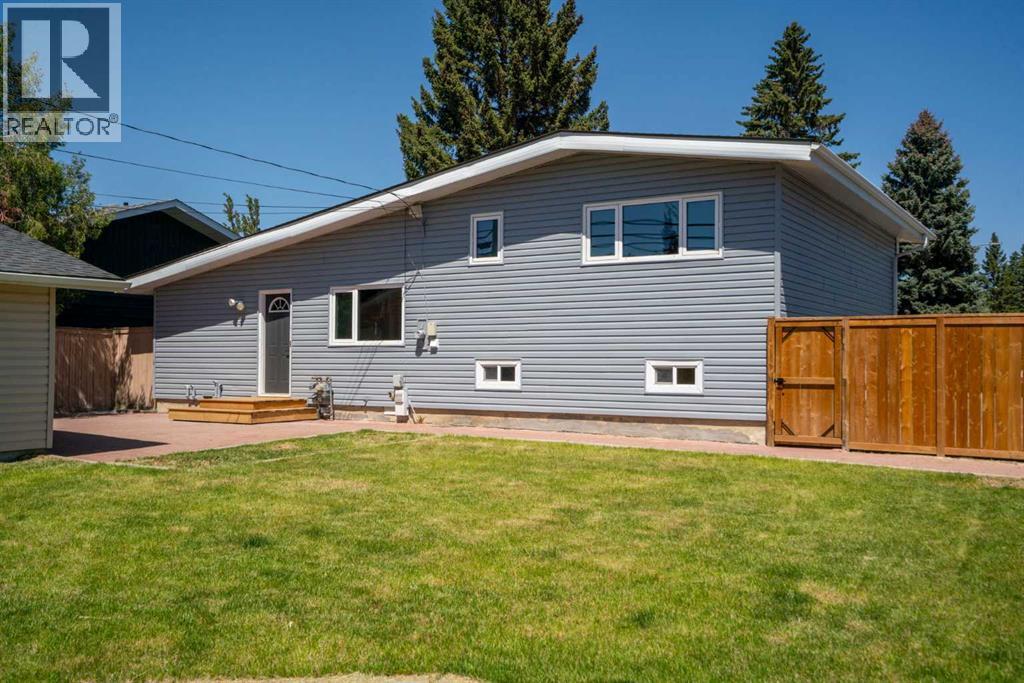 1039 Lake Bonavista Drive Se, Calgary, Alberta  T2J 0N8 - Photo 49 - A2262749