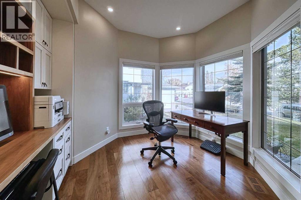 180 Arbour Glen Close Nw, Calgary, Alberta  T3G 3Y8 - Photo 6 - A2267240