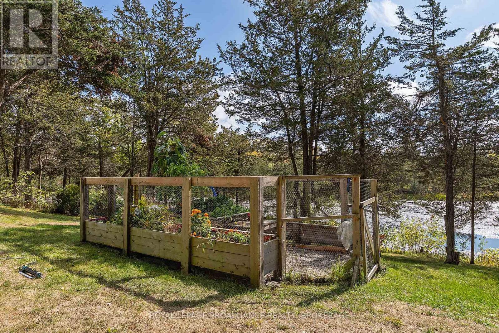 4890 North Shore Crescent, Frontenac (Frontenac South), Ontario  K0H 2L0 - Photo 40 - X12502162