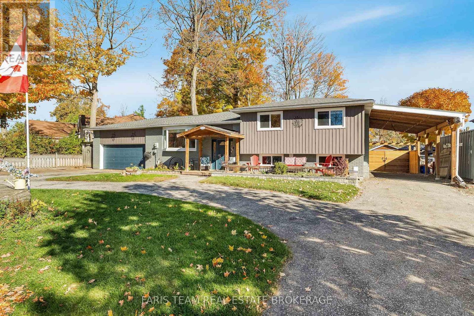 2003 Inglewood Drive, Innisfil, Ontario  L9S 1Z1 - Photo 2 - N12501810