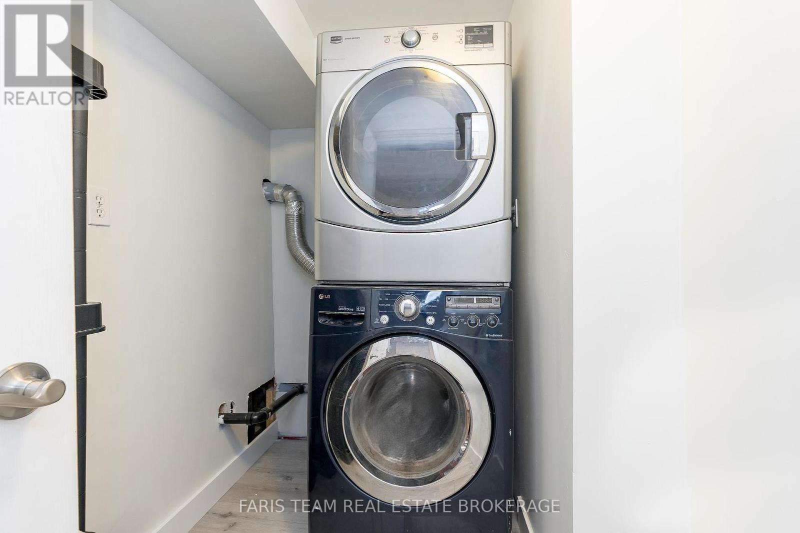 2003 Inglewood Drive, Innisfil, Ontario  L9S 1Z1 - Photo 27 - N12501810