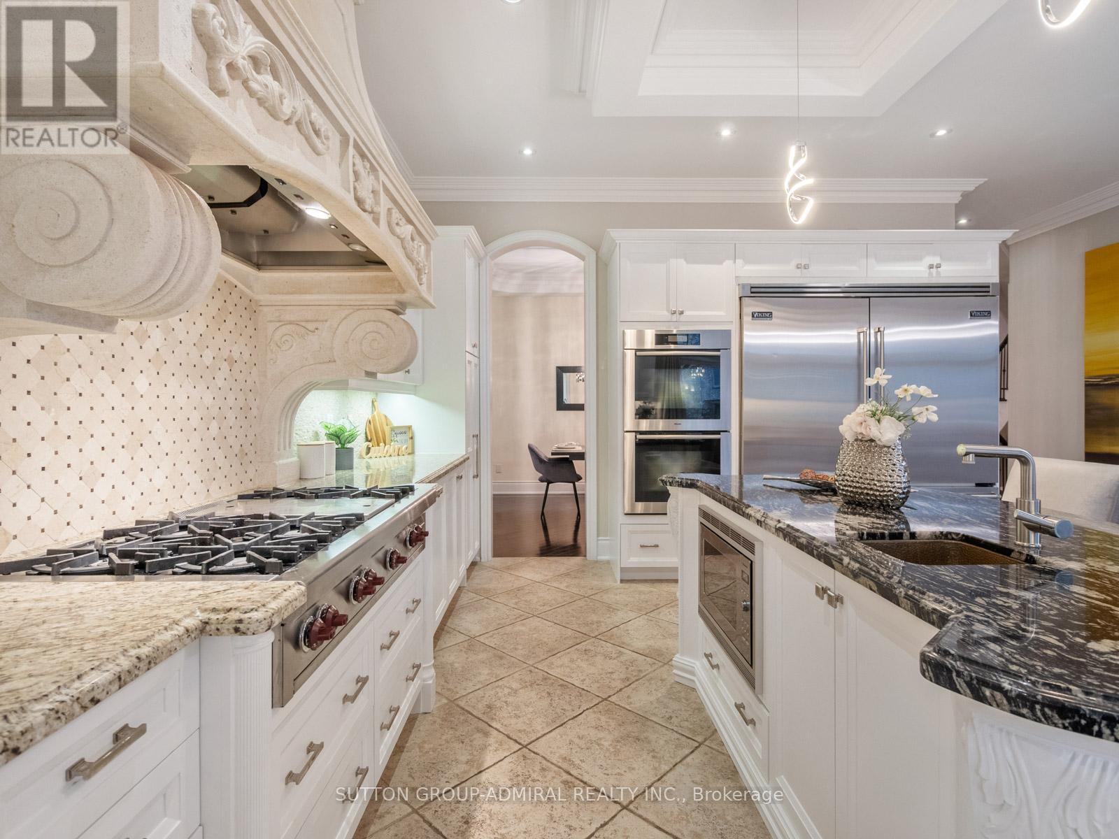 232 Luca Avenue, Vaughan, Ontario  L6A 0X3 - Photo 12 - N12501812