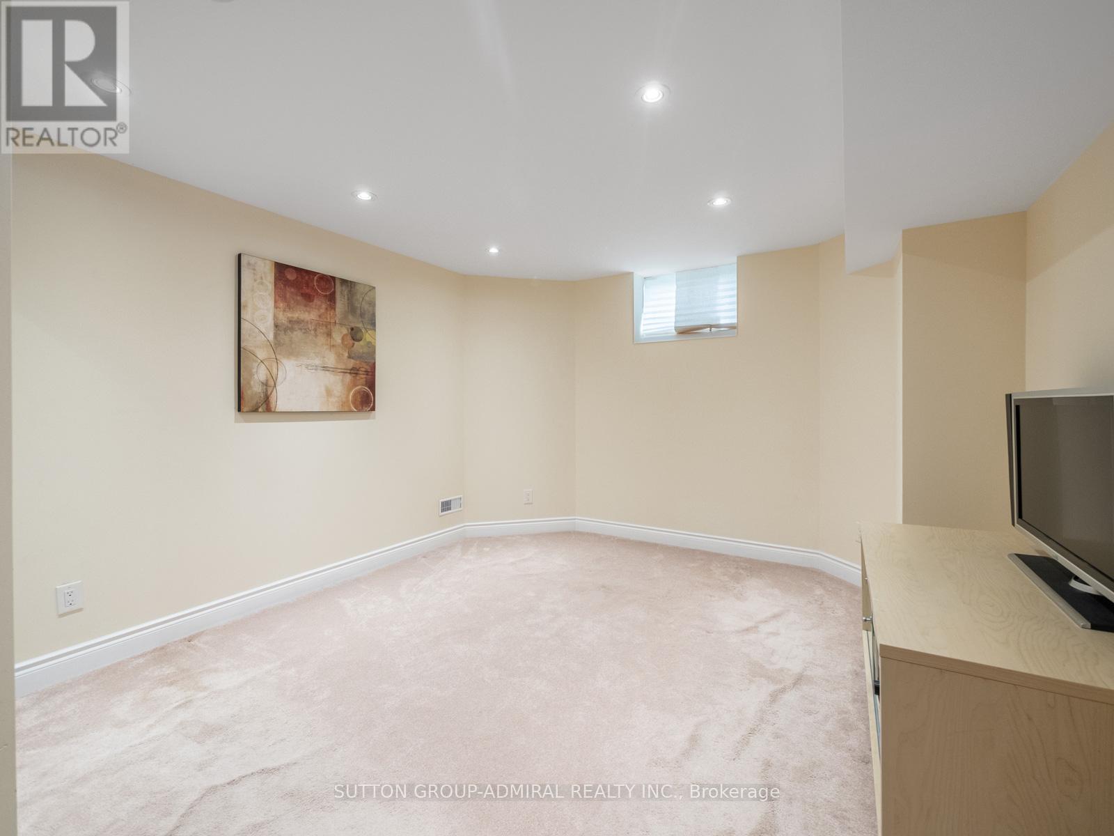 232 Luca Avenue, Vaughan, Ontario  L6A 0X3 - Photo 31 - N12501812