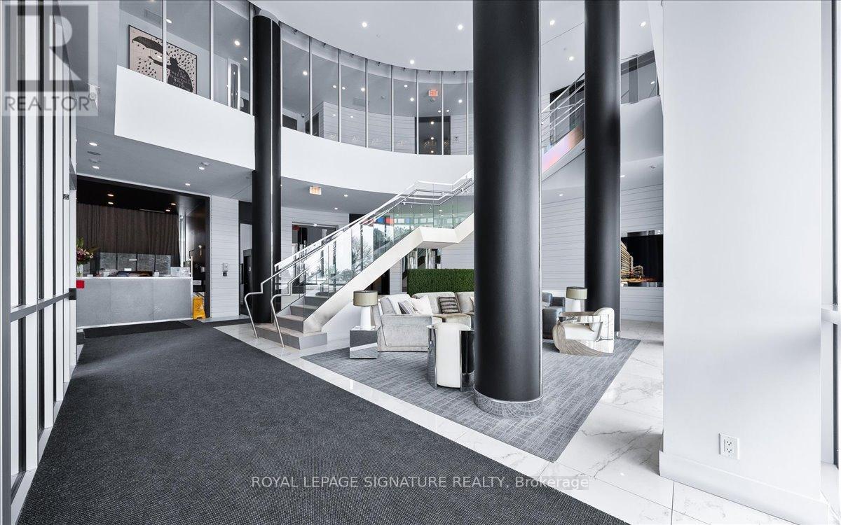 Lph06 - 9471 Yonge Street, Richmond Hill, Ontario  L4C 1V4 - Photo 3 - N12501828