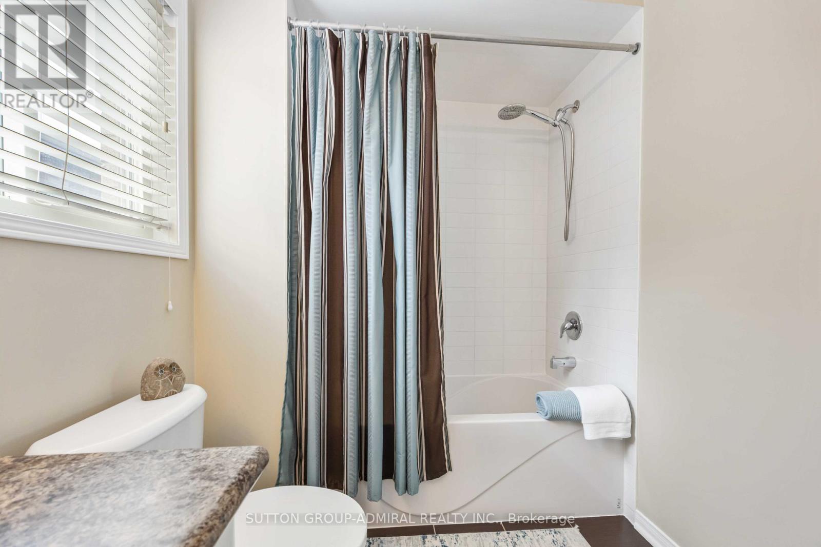 135 Armstrong Crescent, Bradford West Gwillimbury (Bradford), Ontario  L3Z 0L3 - Photo 33 - N12501930