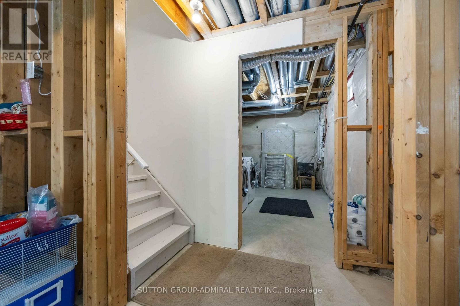 135 Armstrong Crescent, Bradford West Gwillimbury (Bradford), Ontario  L3Z 0L3 - Photo 41 - N12501930