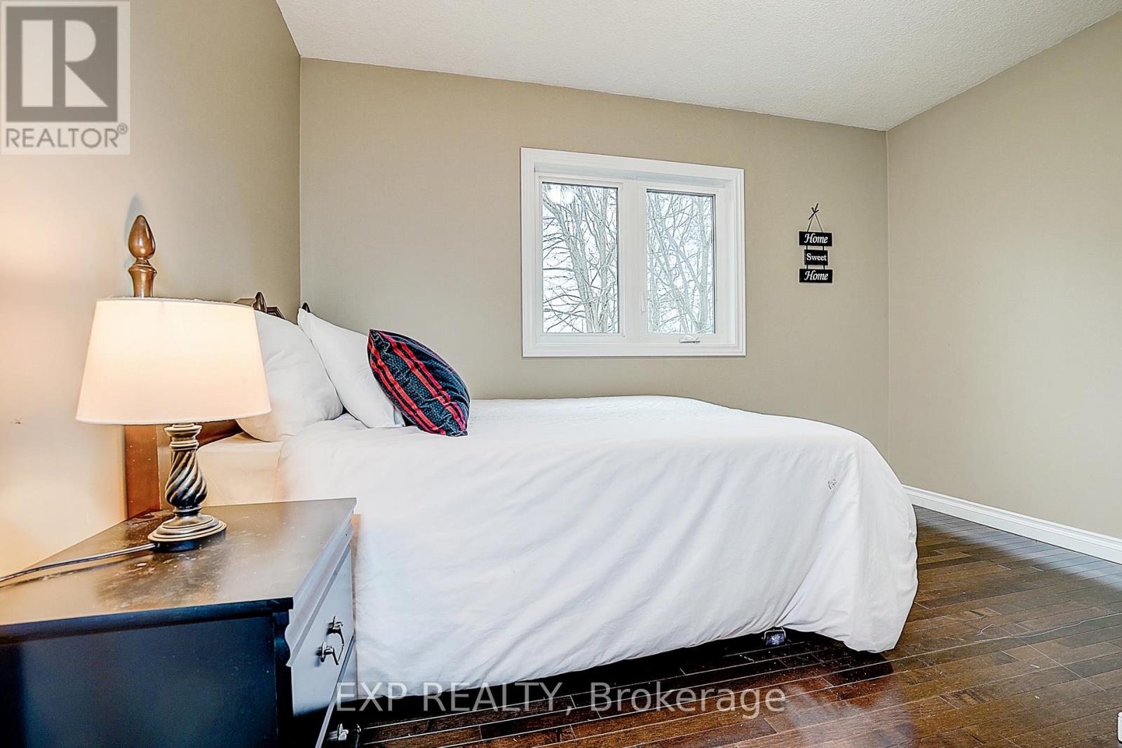 8327 Old Homestead Road, Georgina, Ontario  L0E 1N0 - Photo 23 - N12501948