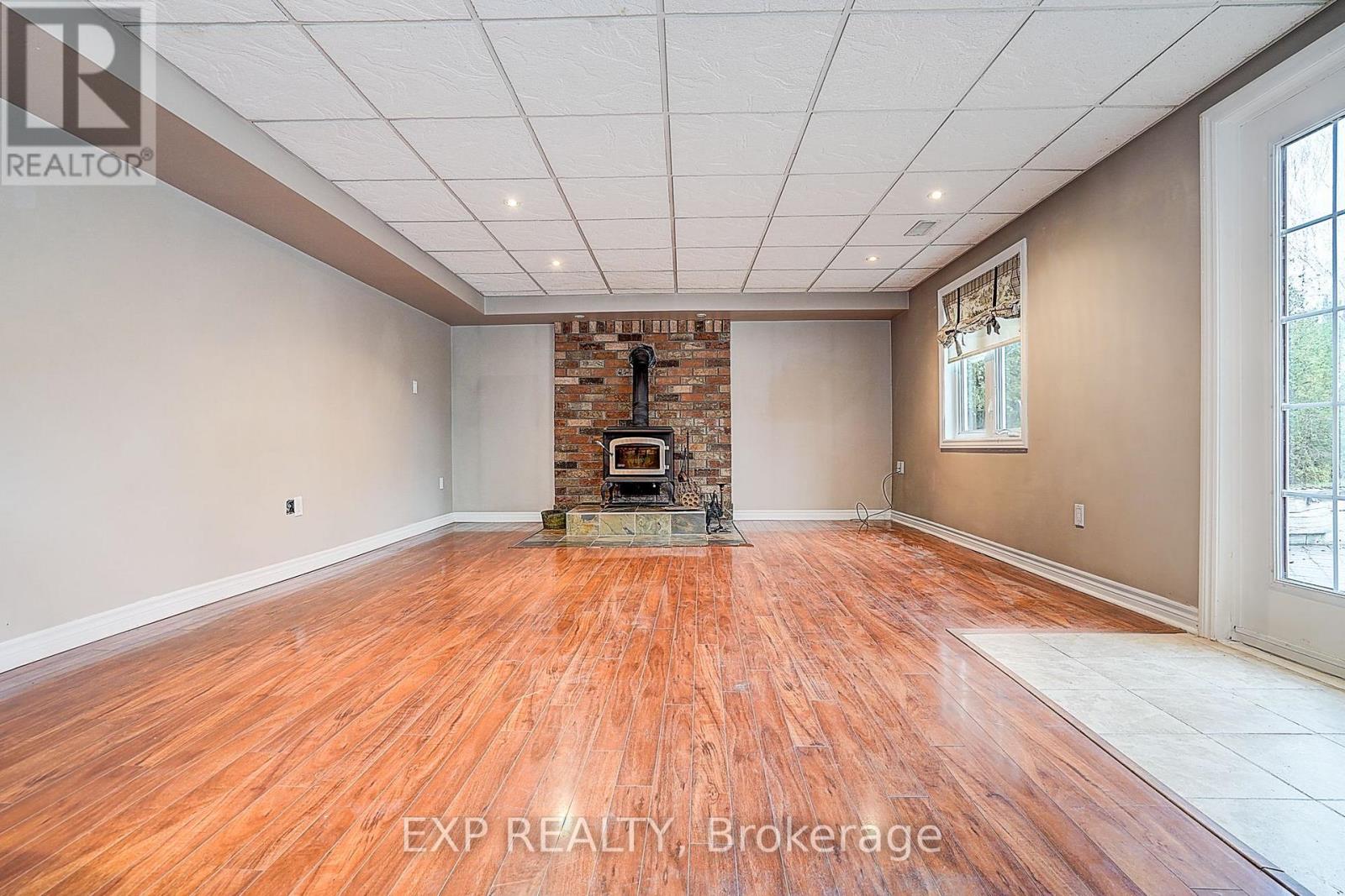 8327 Old Homestead Road, Georgina, Ontario  L0E 1N0 - Photo 24 - N12501948