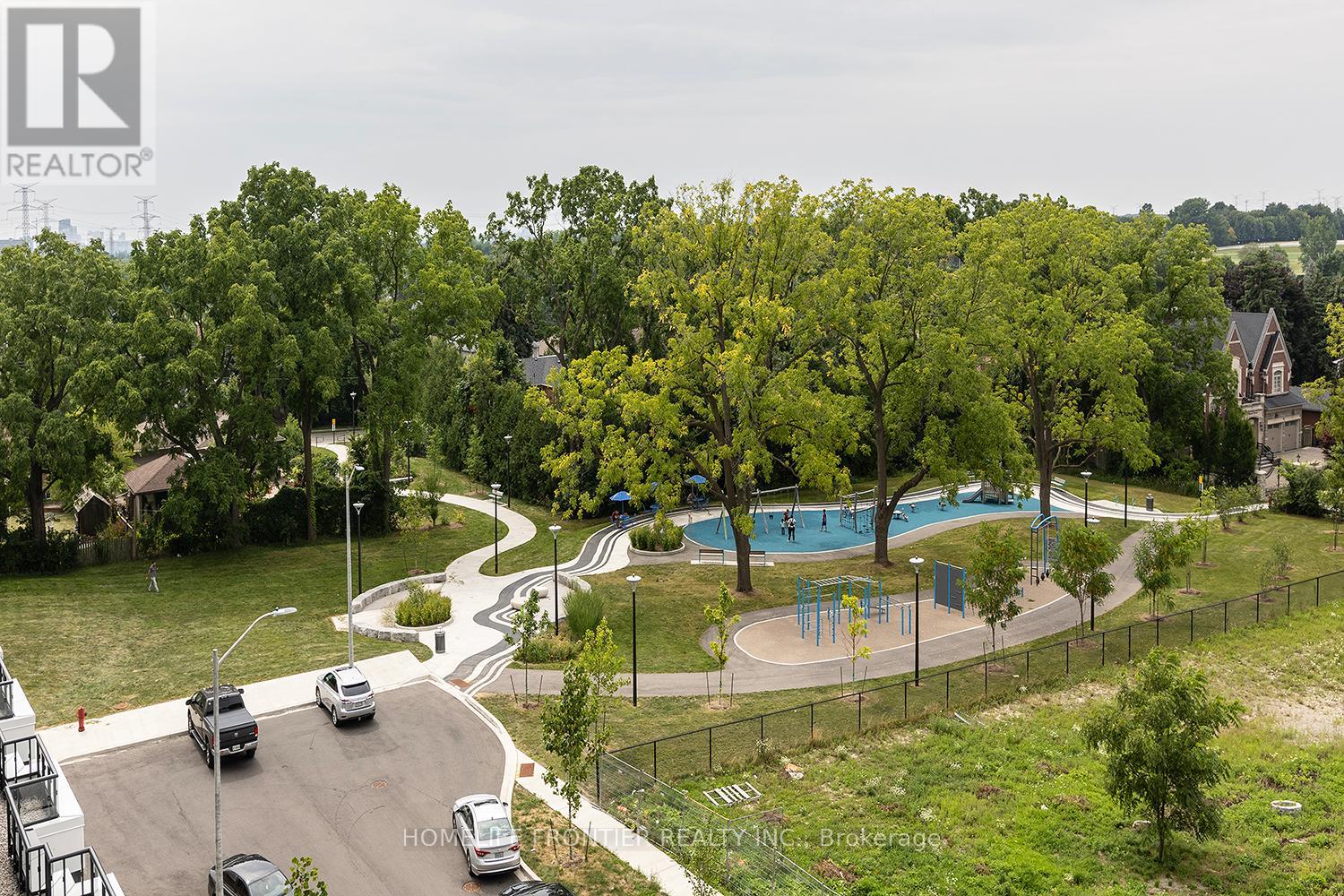 210w - 3 Rosewater Street, Richmond Hill, Ontario  L4K 5T6 - Photo 11 - N12501980