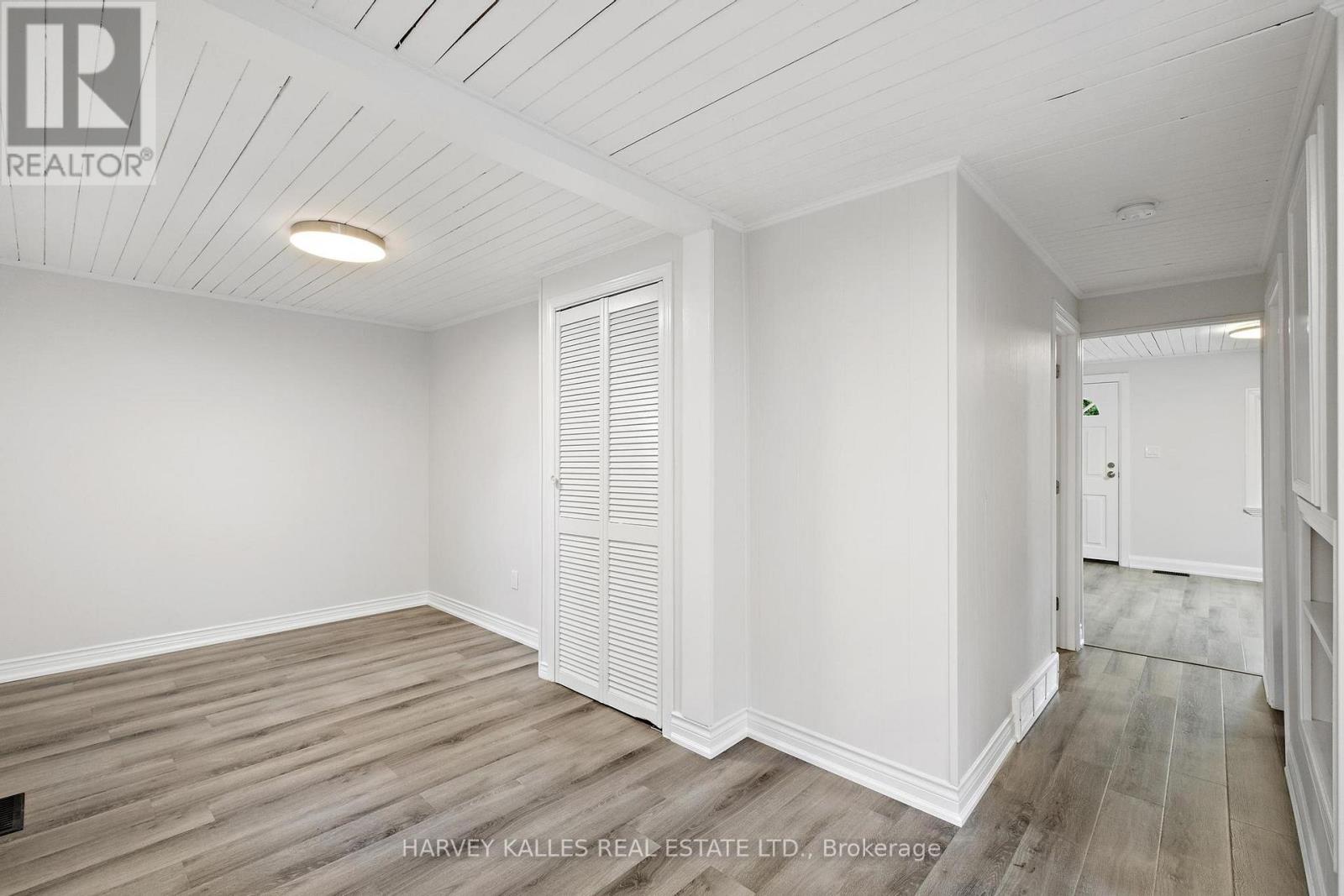 158 Ruggles Avenue, Richmond Hill, Ontario  L4C 1Y4 - Photo 9 - N12502010