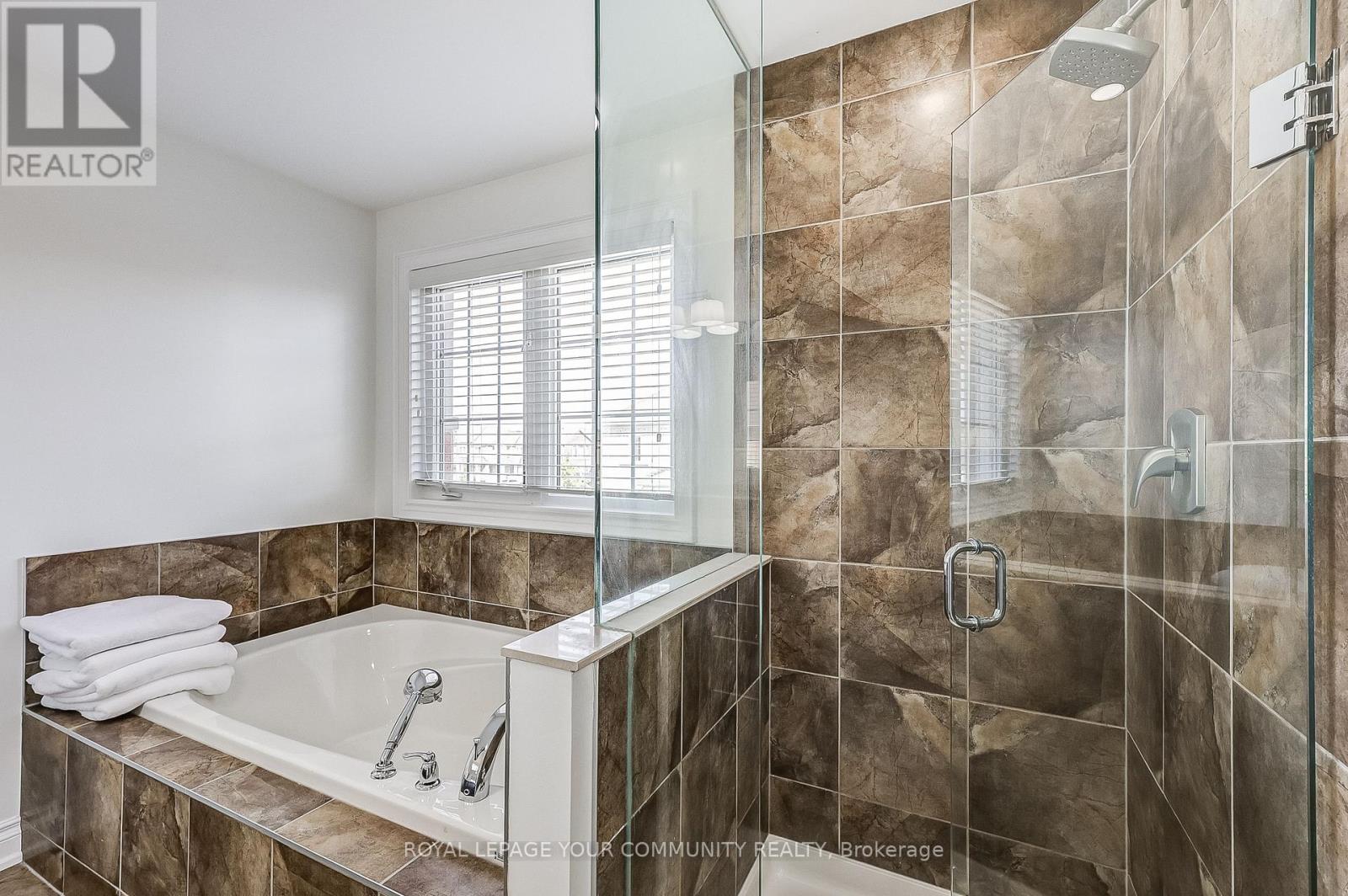 2 Green Darner Trail, Bradford West Gwillimbury (Bradford), Ontario  L3Z 0M1 - Photo 19 - N12502022