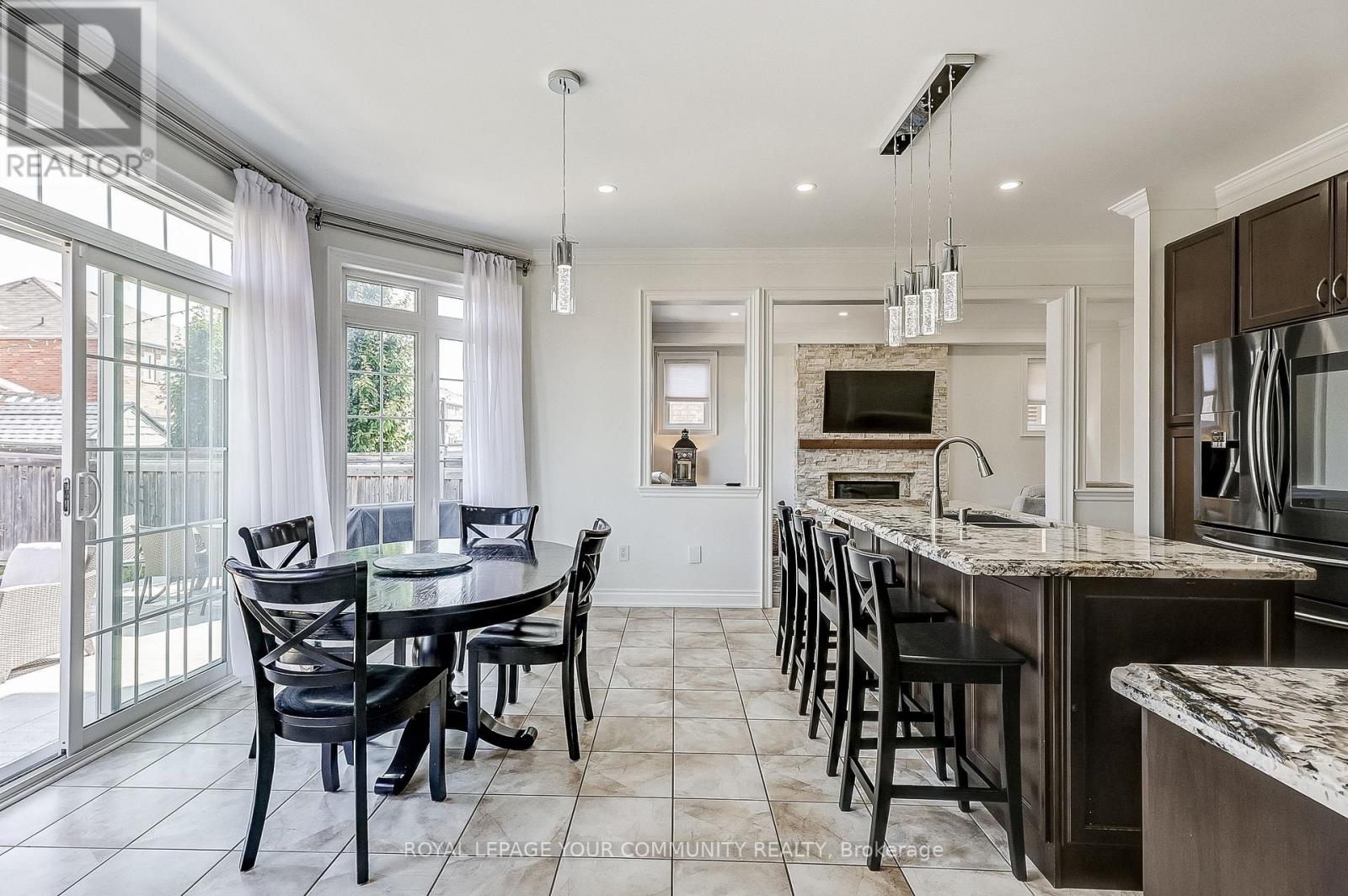 2 Green Darner Trail, Bradford West Gwillimbury (Bradford), Ontario  L3Z 0M1 - Photo 8 - N12502022