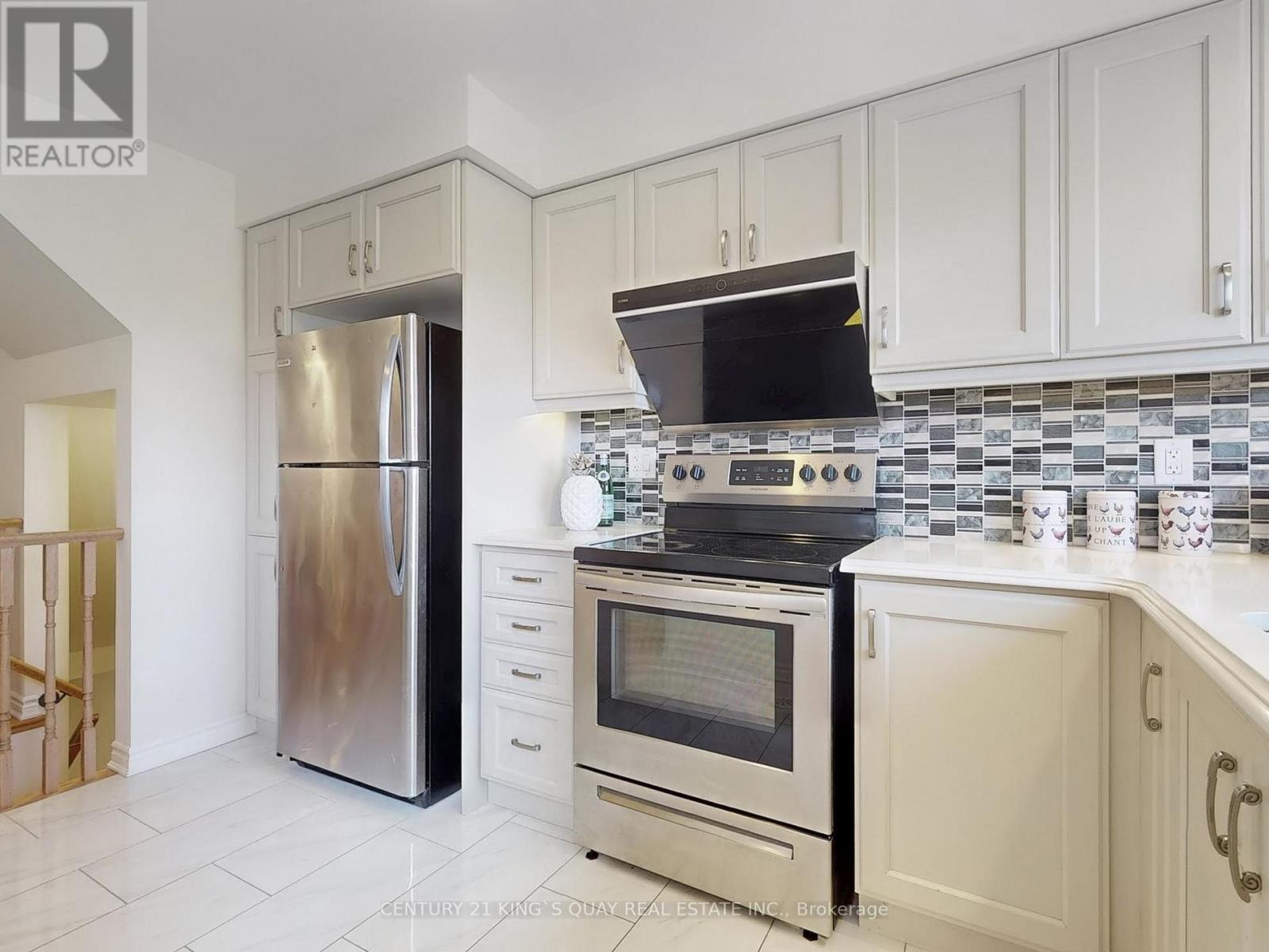 107 Mcalister Avenue, Richmond Hill, Ontario  L4S 0L2 - Photo 21 - N12502028