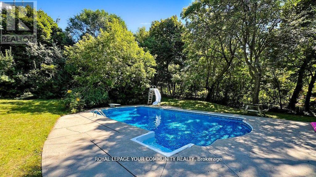 43 Denham Drive, Richmond Hill, Ontario  L4C 6H7 - Photo 32 - N12502032