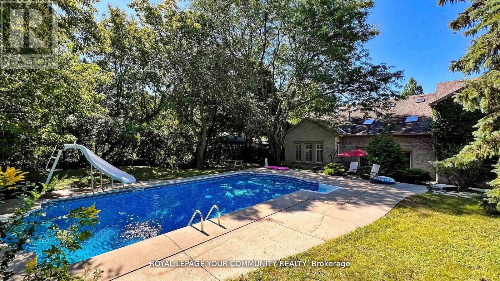 43 Denham Drive, Richmond Hill, Ontario  L4C 6H7 - Photo 33 - N12502032