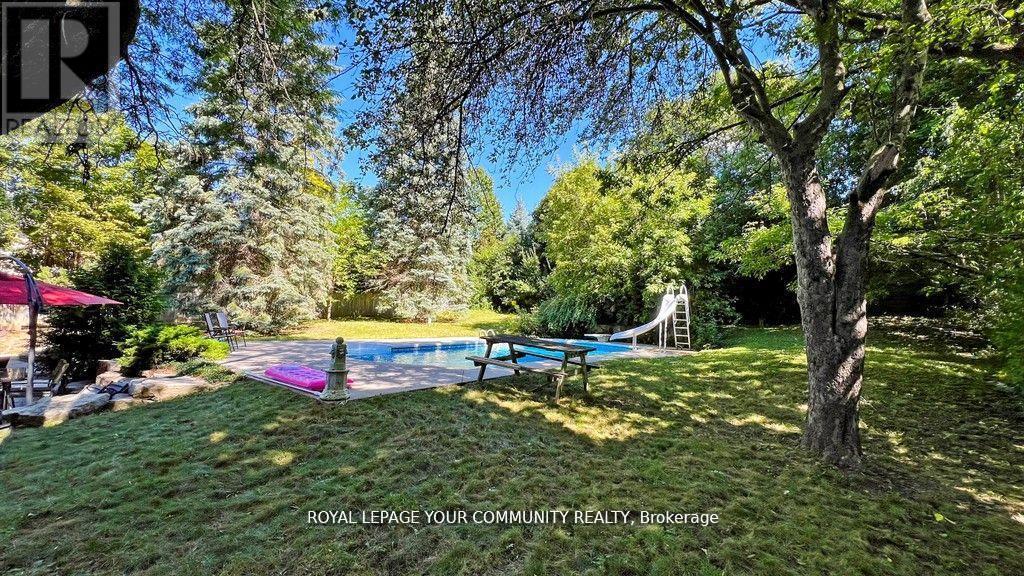 43 Denham Drive, Richmond Hill, Ontario  L4C 6H7 - Photo 38 - N12502032