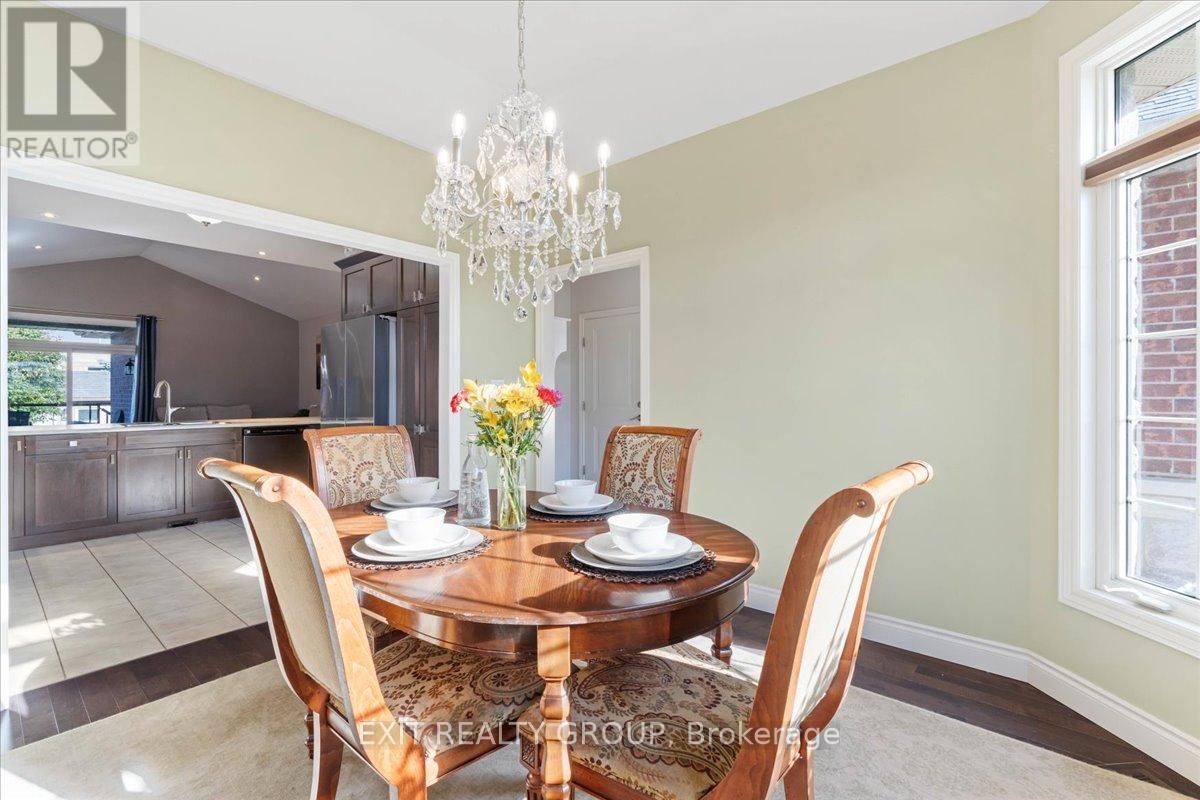 14 Cavendish Drive, Belleville, Ontario K8N 0C2 - Photo 7 - X12502170