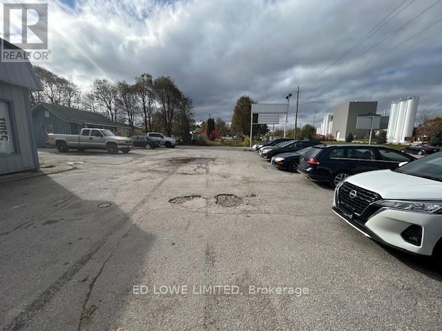 299 Atherley Road, Orillia, Ontario  L3V 3Y9 - Photo 2 - S12501862