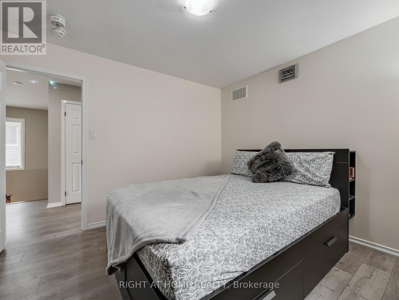 51 Cheevers Road, Brantford, Ontario  N3T 0K3 - Photo 31 - X12467419