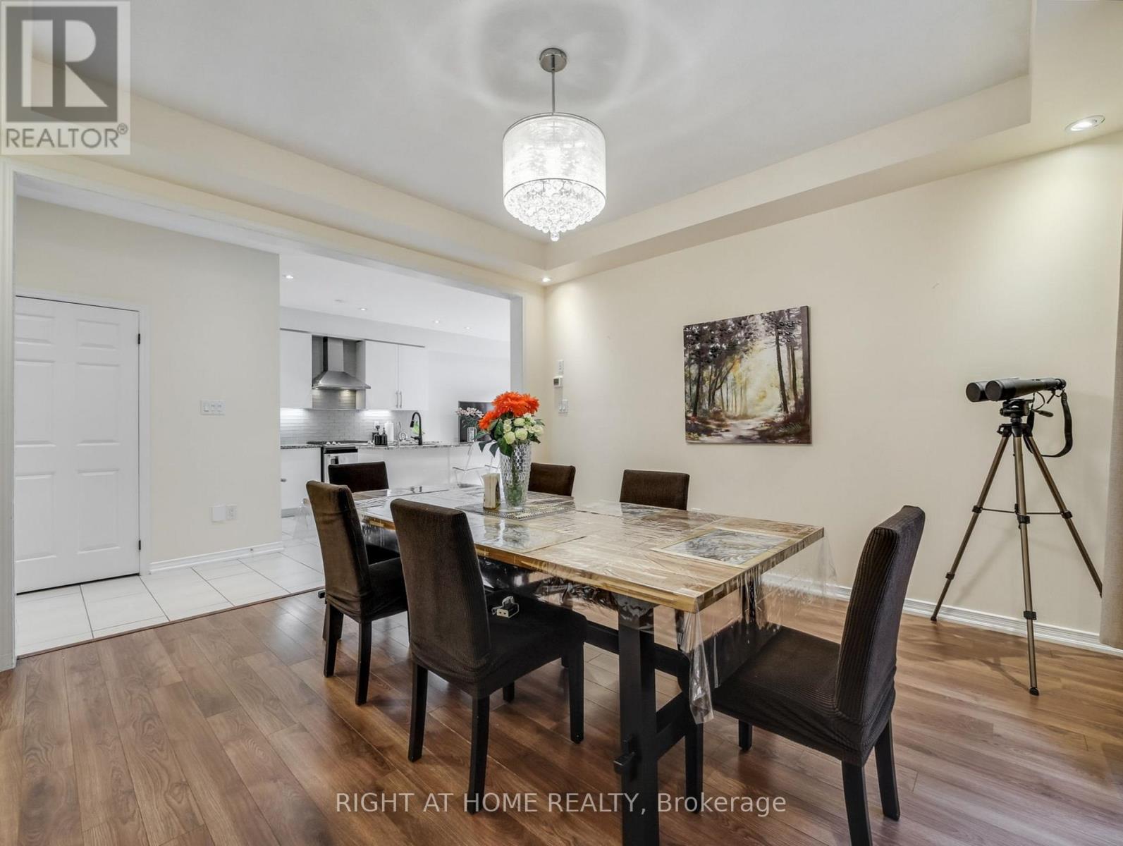 51 Cheevers Road, Brantford, Ontario  N3T 0K3 - Photo 15 - X12467419