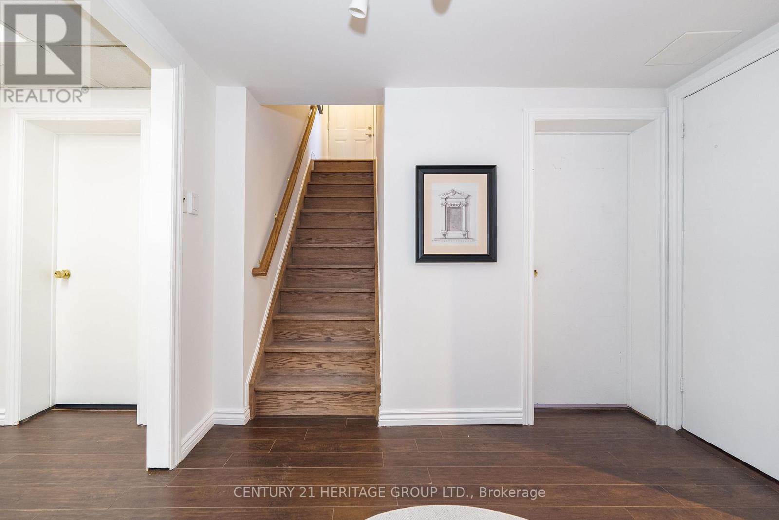 67 Savona Drive, Toronto, Ontario  M8W 4V2 - Photo 22 - W12499068