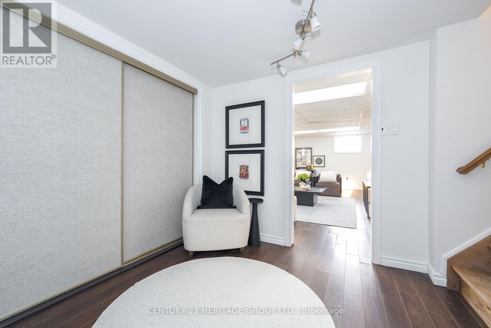 67 Savona Drive, Toronto, Ontario  M8W 4V2 - Photo 26 - W12499068