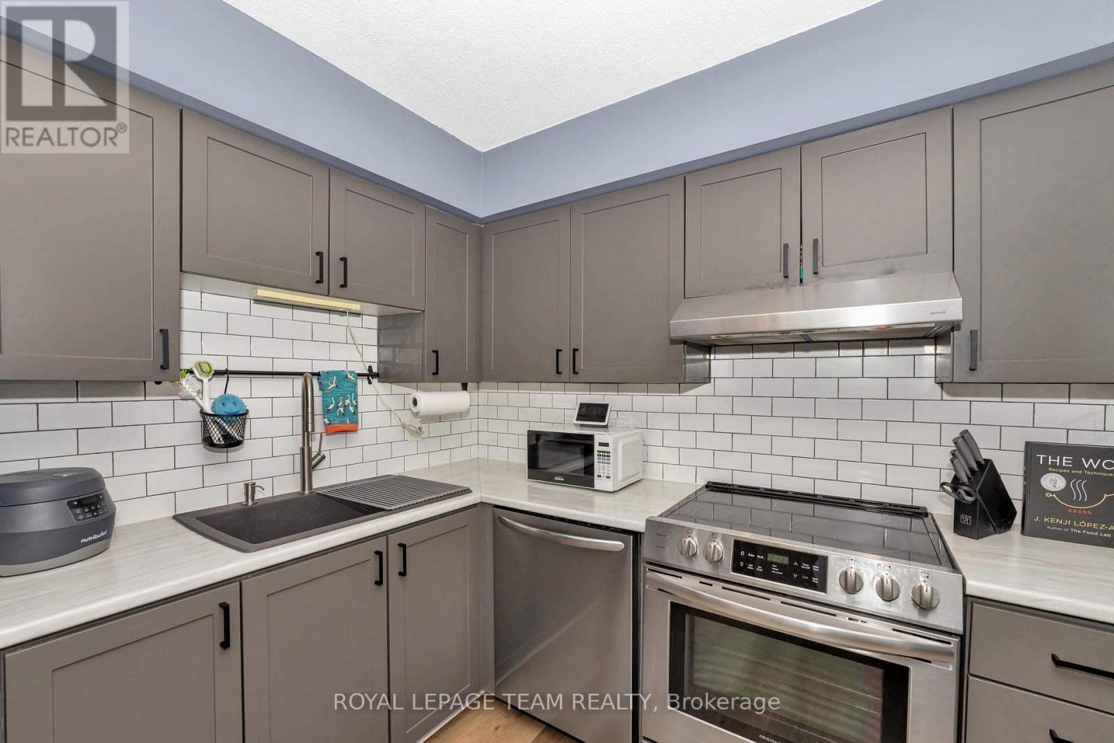 904 - 215 Parkdale Avenue, Ottawa, Ontario  K1Y 4T8 - Photo 10 - X12502238