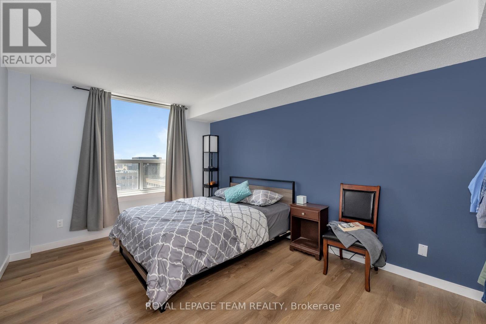 904 - 215 Parkdale Avenue, Ottawa, Ontario  K1Y 4T8 - Photo 11 - X12502238