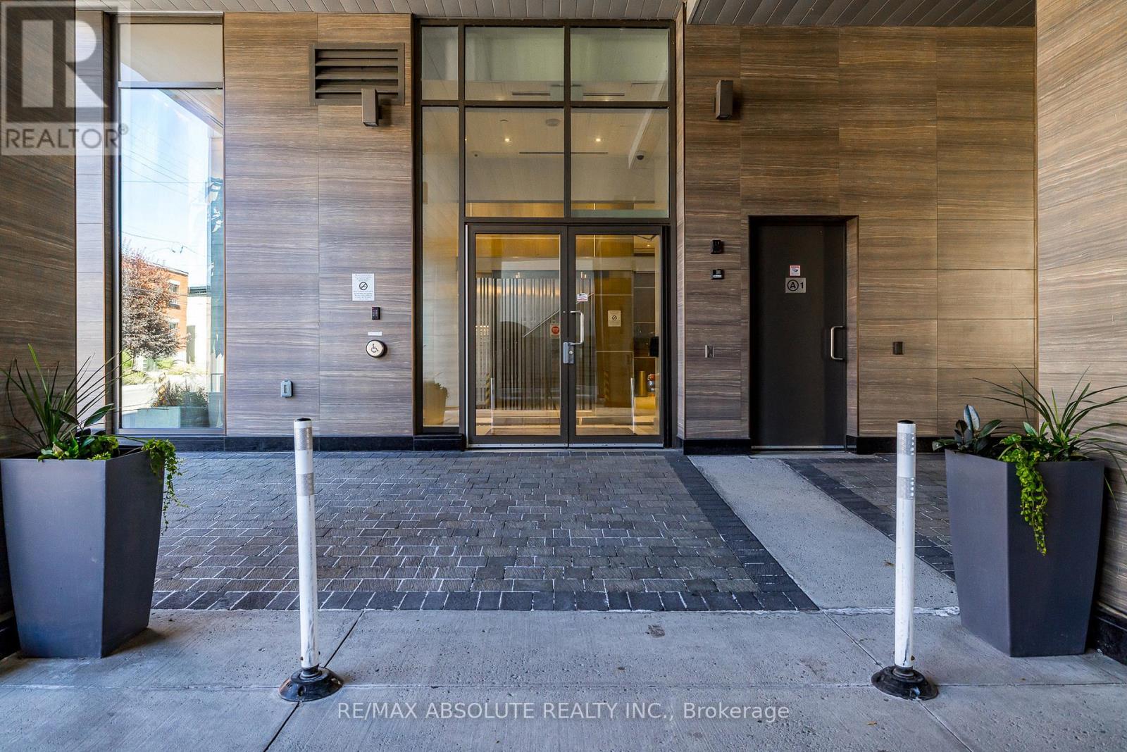 209 - 411 Mackay Street, Ottawa, Ontario  K1M 2C5 - Photo 2 - X12502248