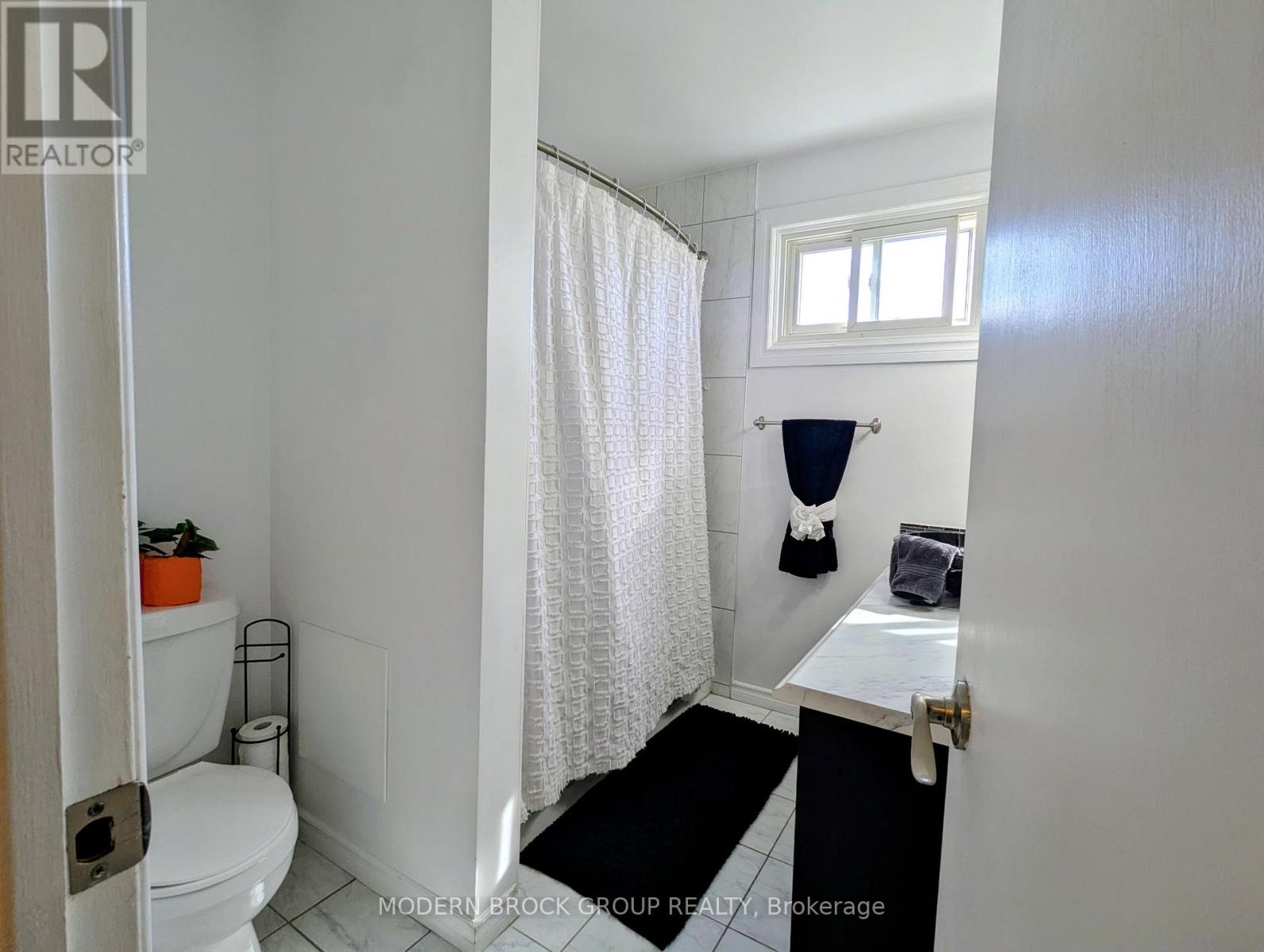 1350 Linden Crescent, Brockville, Ontario  K6V 6B6 - Photo 13 - X12479379