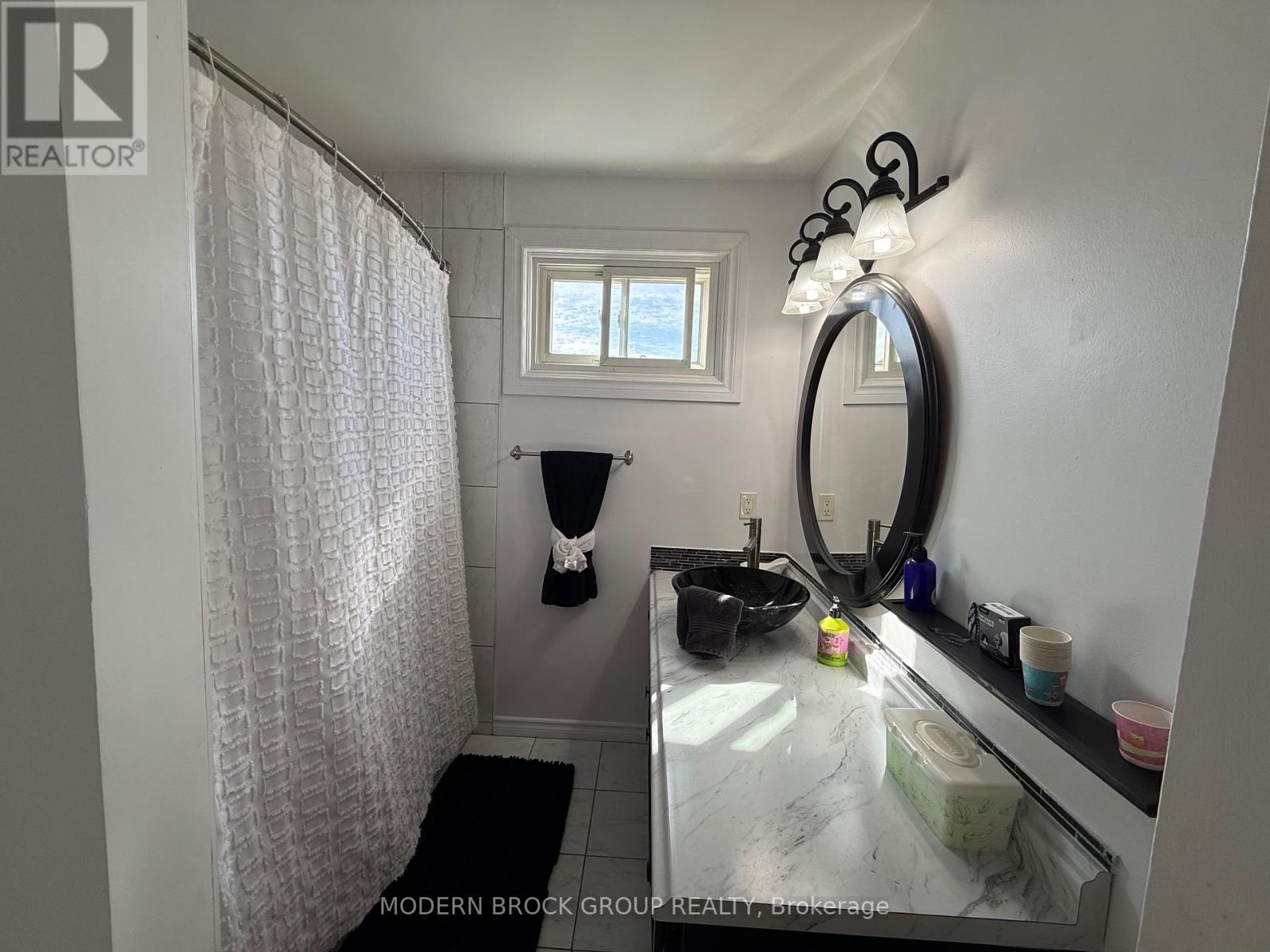 1350 Linden Crescent, Brockville, Ontario  K6V 6B6 - Photo 14 - X12479379