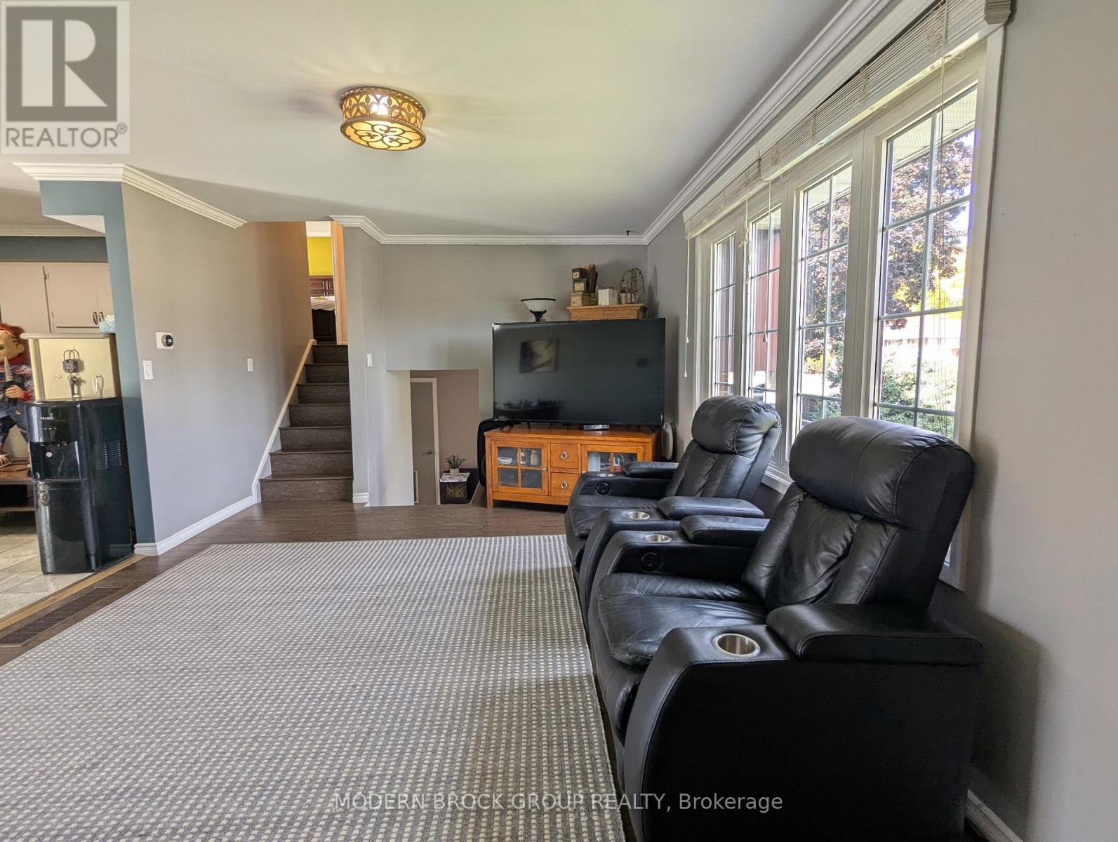 1350 Linden Crescent, Brockville, Ontario  K6V 6B6 - Photo 10 - X12479379