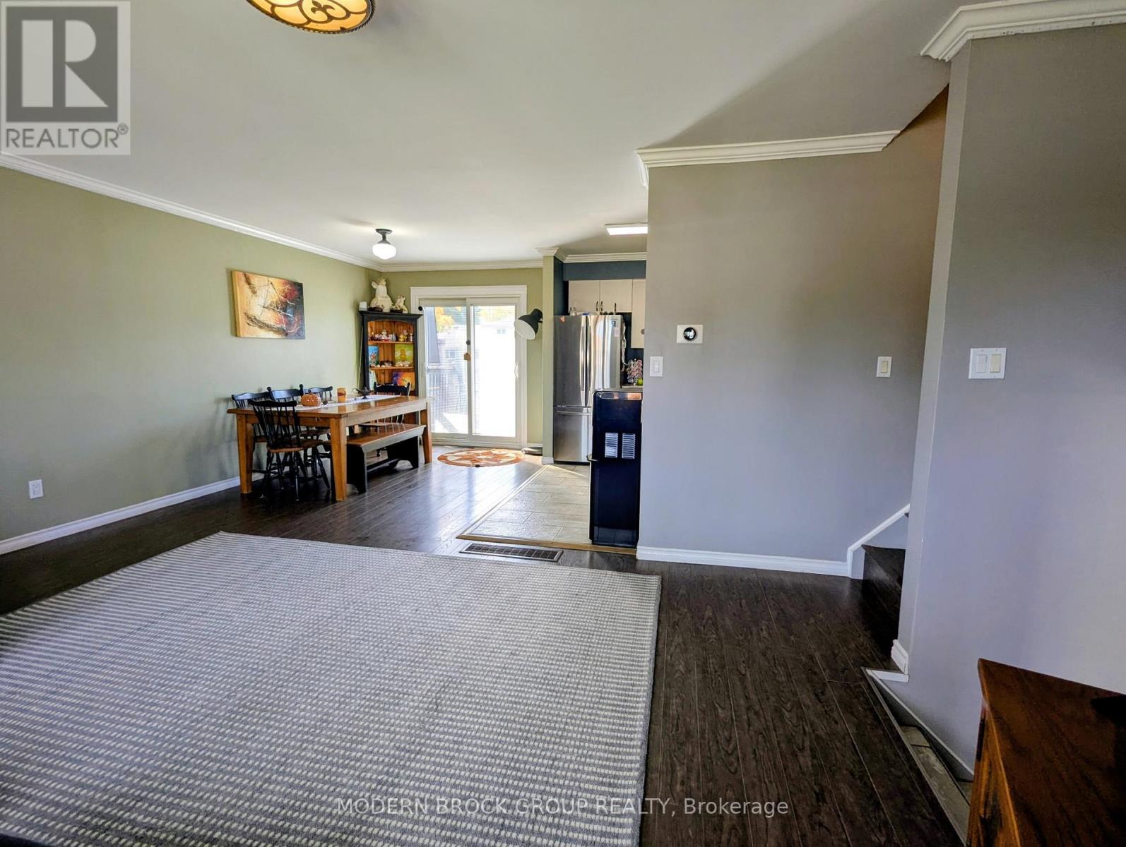 1350 Linden Crescent, Brockville, Ontario  K6V 6B6 - Photo 7 - X12479379