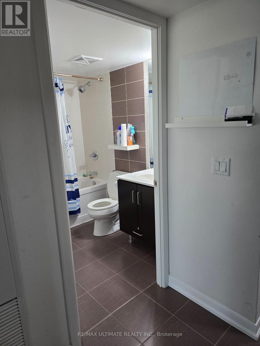 505 - 215 Sherway Gardens, Toronto, Ontario  M9C 0A3 - Photo 12 - W12501818