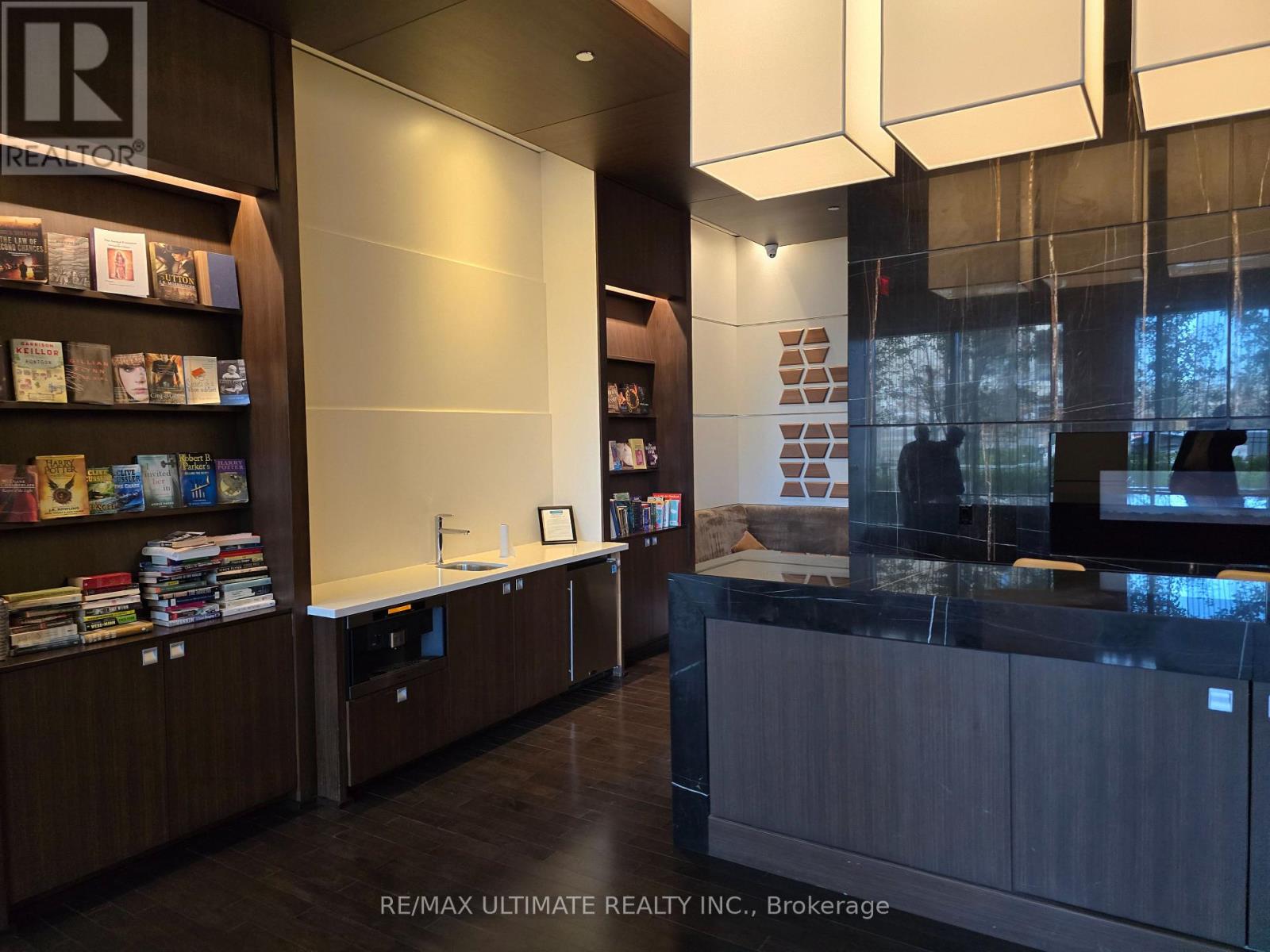 505 - 215 Sherway Gardens, Toronto, Ontario  M9C 0A3 - Photo 26 - W12501818