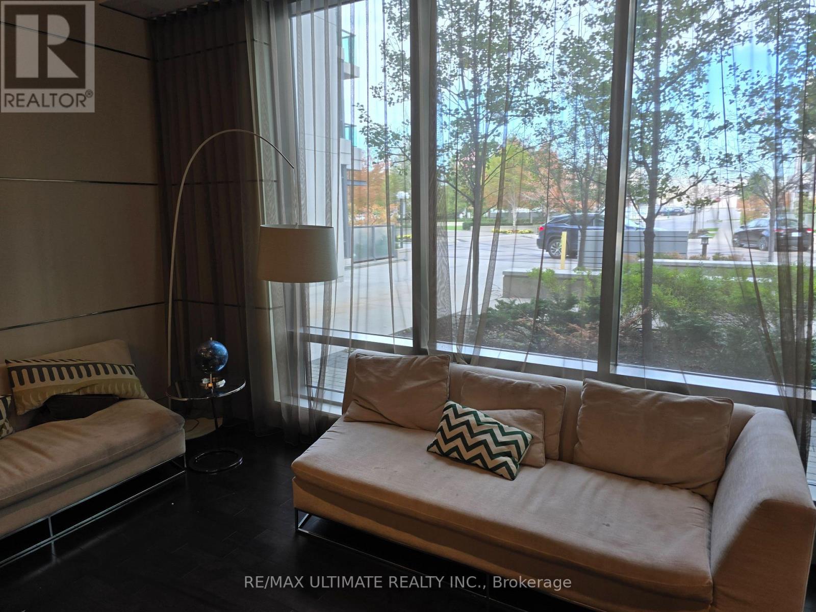 505 - 215 Sherway Gardens, Toronto, Ontario  M9C 0A3 - Photo 27 - W12501818