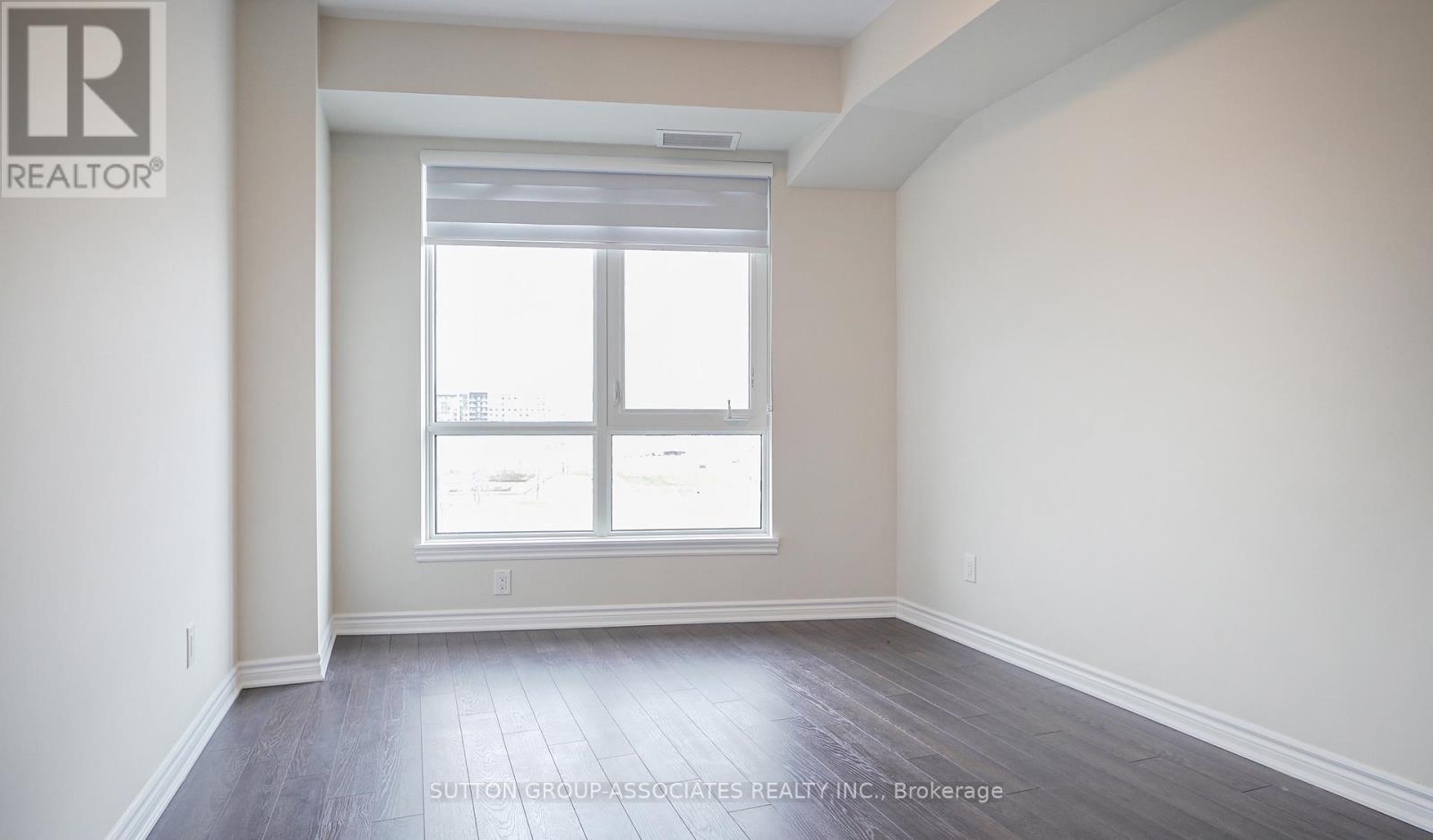 307 - 150 Oak Park Boulevard, Oakville, Ontario  L6H 3P2 - Photo 24 - W12501840