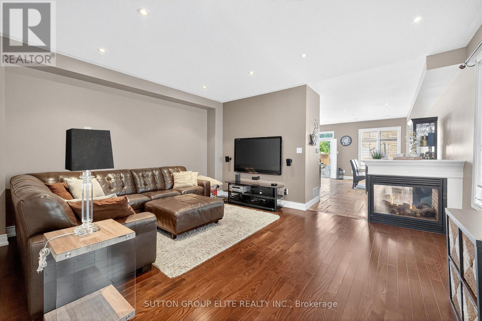 4307 Trail Blazer Way, Mississauga, Ontario  L5R 0A9 - Photo 5 - W12501866