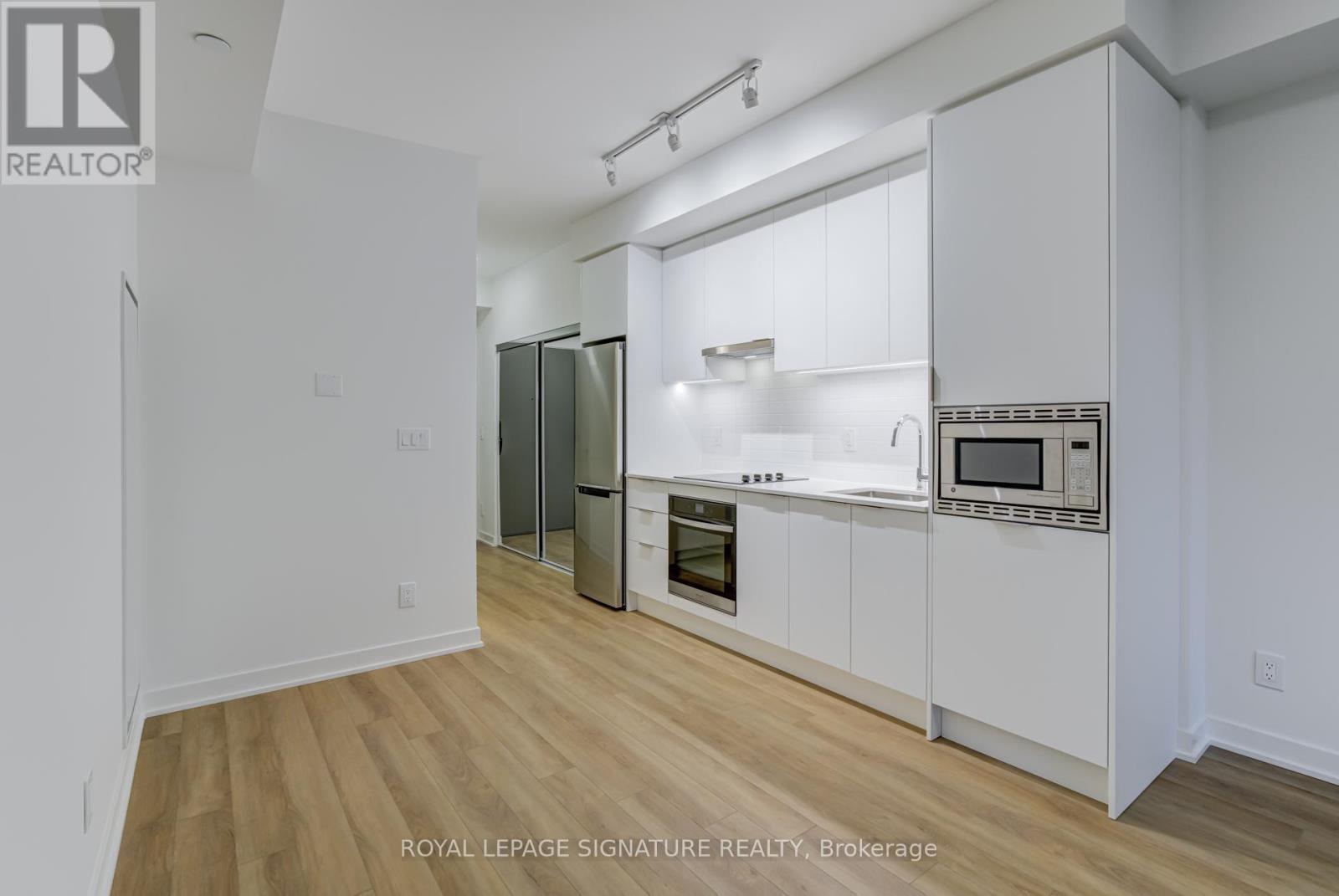 502 - 3071 Trafalgar Road, Oakville (Jm Joshua Meadows), Ontario  L6H 8C6 - Photo 7 - W12501876