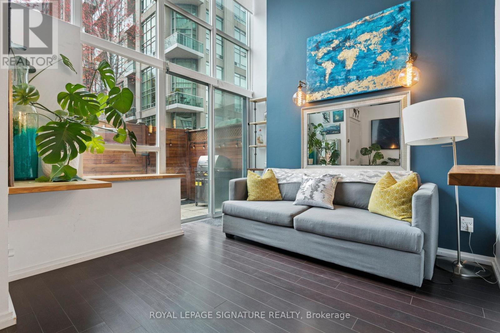 111 - 250 Manitoba Street, Toronto, Ontario  M8Y 4G8 - Photo 7 - W12501914